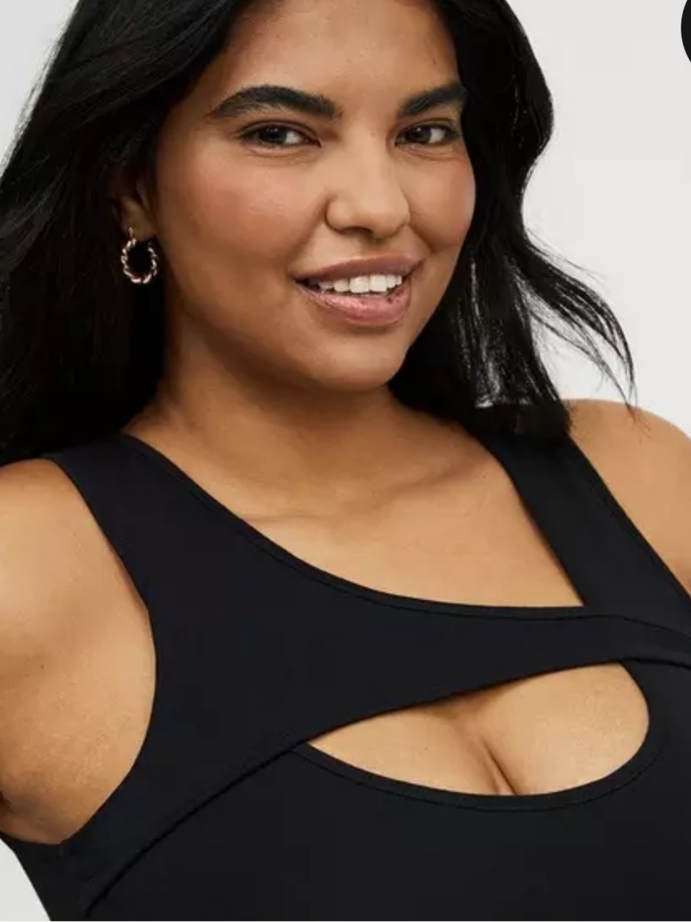 Torrid 1 Black Cutout Tank Top - Picture 2 of 3